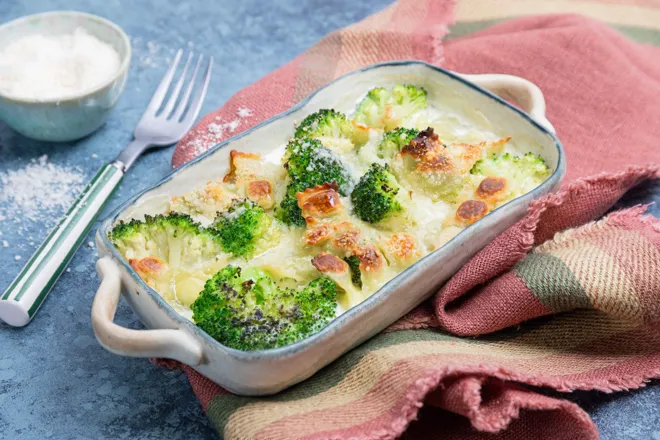 Gratin de ravioles du Dauphiné IGP au brocoli et parmesan