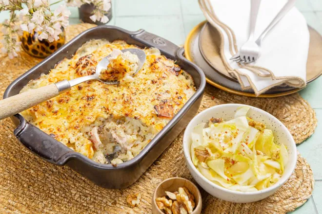 Gratin de coquillettes, rôti de porc, emmental et truffe