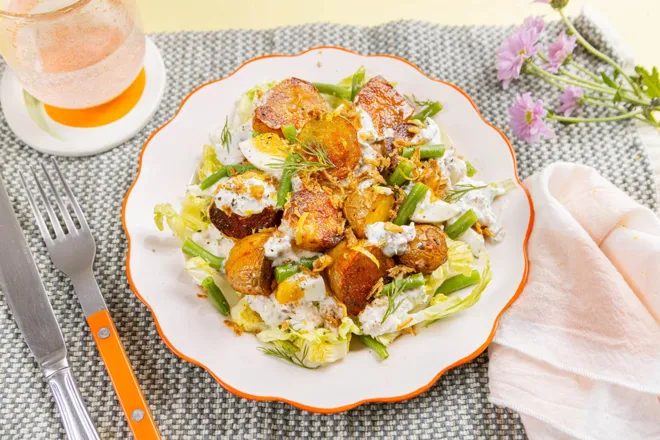 Salade de pommes de terre grenailles, thon et haricots verts