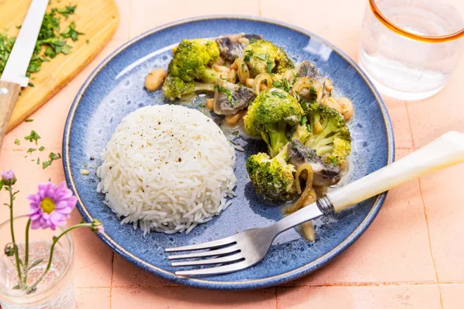 Mijoté de haricots blancs et brocoli au lait de coco