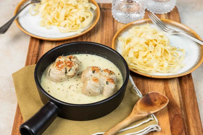 Paupiette de veau et tagliatelle à la crème à l’estragon