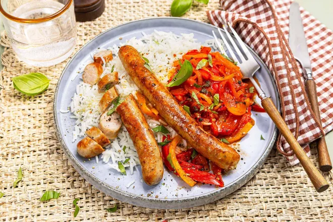 Chipolatas de volaille au citron et peperonata sicilienne