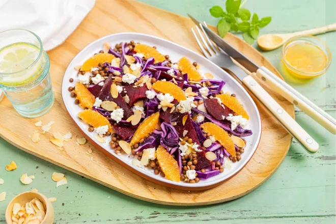 Salade de betterave lentilles, chou rouge, orange sanguine et féta