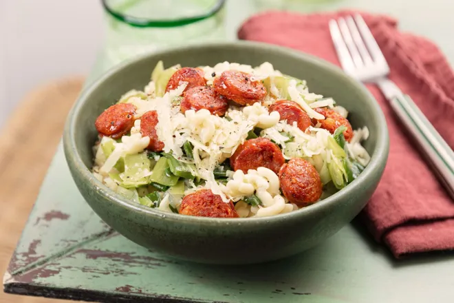 Coquillotto au chorizo à griller, endive et cantal