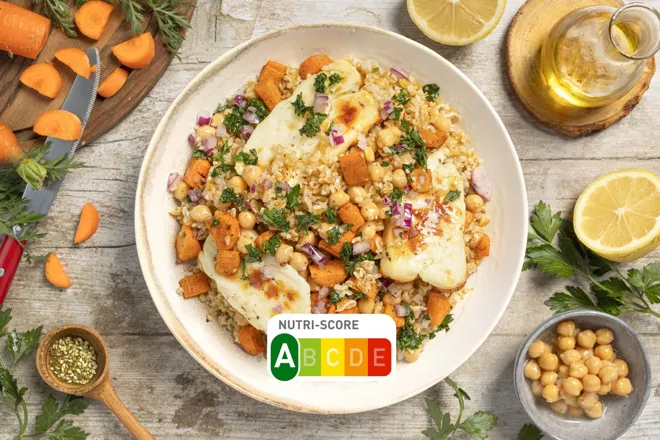 Salade de boulgour et pois chiches au persil, manouri et carottes rôties