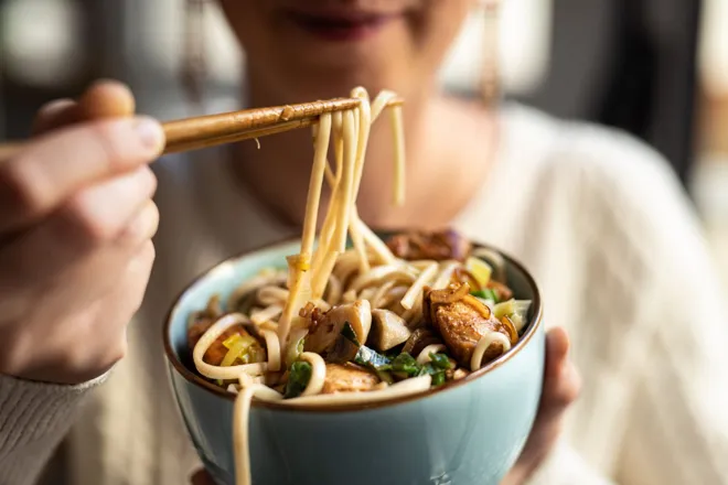 Ramen de poulet aux champignons