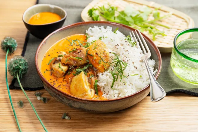 Curry de poulet à l'indienne façon Malabar au gingembre et piment