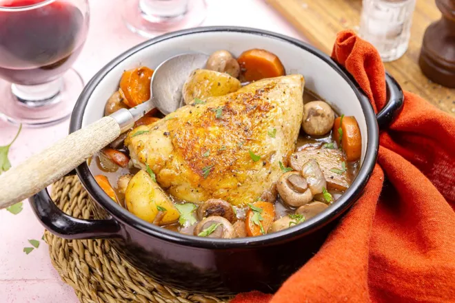 Mijoté de poulet façon coq au vin
