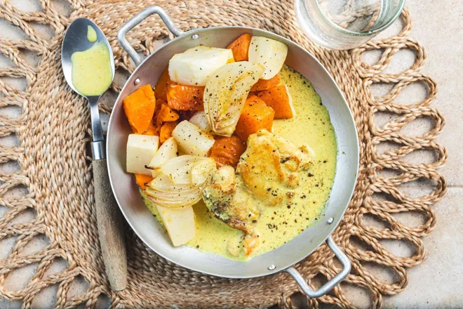 Poulet grillé au lait de coco, patate douce et navet