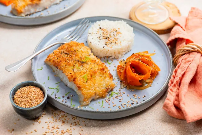Poisson blanc (selon arrivage) meunière au citron vert, carottes sautées au soja