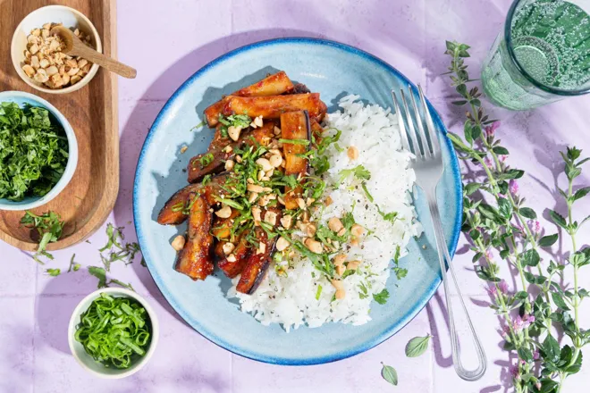 Aubergine à la chinoise (sauce tomatée au piment et vinaigre de riz)