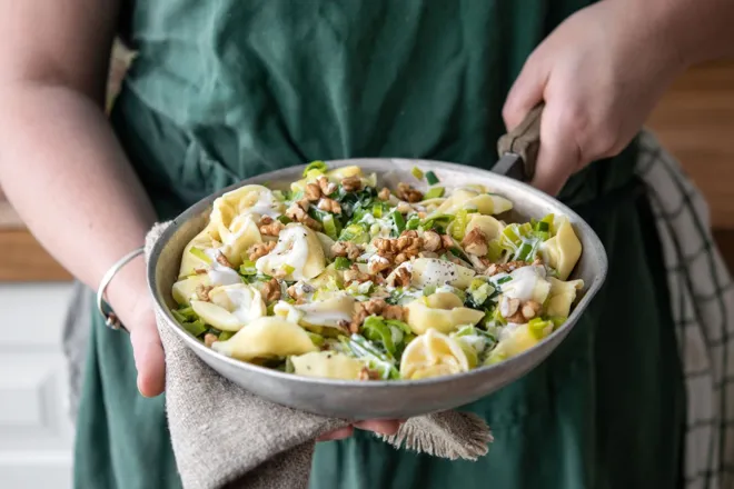 Tortelli frais aux cèpes, crème et poireau