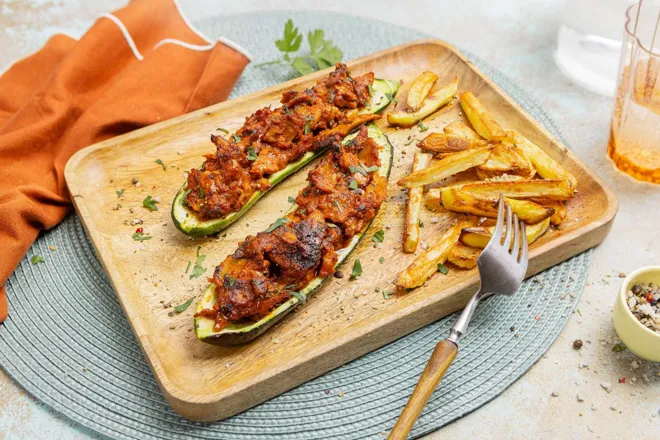 Courgette farcie au kebab végétal au cumin