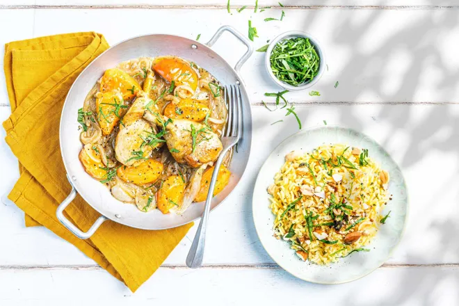 Pilons de poulet aux abricots et cumin, riz aux fruits secs et persil