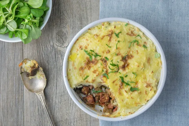 Parmentier de saucisses fumées à l'aubergine