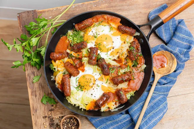 Chakchouka pimentée de merguez de boeuf au chou vert