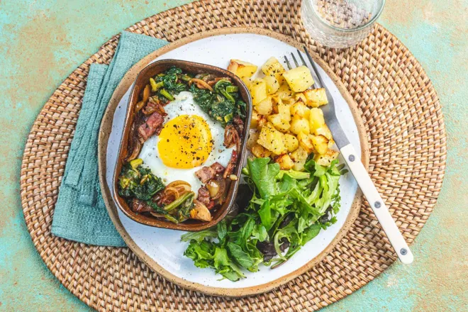 Cassolette de poitrine fumée et épinards au sel de céleri