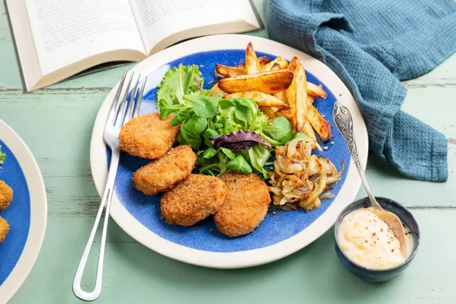 Nuggets végétaux, sauce au cheddar et confit d'oignon