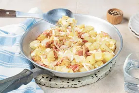 Péla savoyarde aux lardons végétaux (tartiflette aux pommes de terre rissolées)
