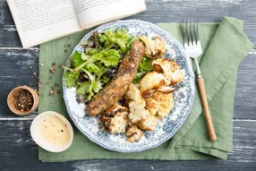 Saucisse sauce à l'échalote et chou-fleur rôti