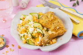 Poulet grillé et salade de melon et féta