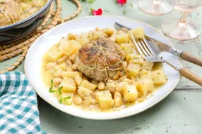 Cocotte de crépinette normande aux haricots blancs et céleri