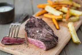 Steak de boeuf aux épices grillées