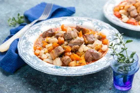 Mijoté de canard aux haricots blancs tomatés