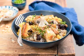 Cuisse de poulet et salsifis à l'orange, amandes et cerfeuil