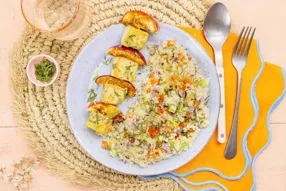 Brochette de tofu mariné et nectarine & taboulé de boulgour