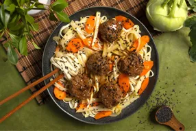 Boulettes de boeuf teriyaki au sésame noir