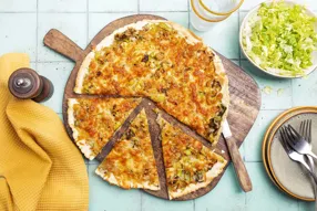 Tarte rustique au poireau et scamorza fumée