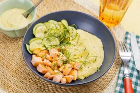 Saumon grillé au curry & sauce au fromage blanc