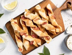 Recette apéro à préparer : torsades à la poitrine fumée et sauce à l'ail