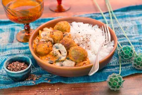 Curry de falafels au lait de coco et champignons