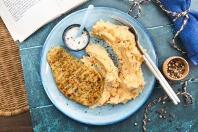 Filet végétal façon meunière, purée de carotte au fromage ail et fines herbes et sauce au citron