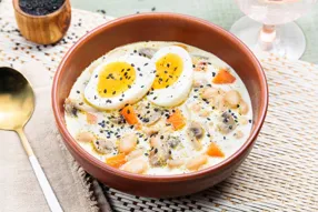 Bouillon crémeux aux haricots blancs, champignons et miso