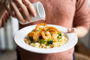 Poêlée de crevettes à l'anis, clémentine et sauce soja