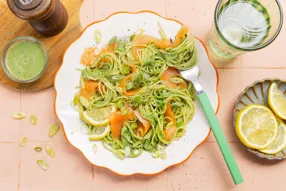Spaghettis au saumon fumé et crème d'épinards