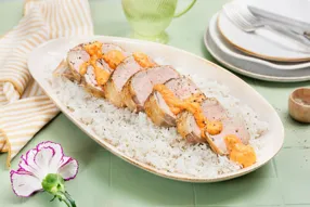 Rôti de veau aux épices grillades, crème de tomates et poivron rôtis à l'origan
