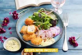 Bowl de nuggets de chou-fleur au curry, radis bleu et amandes