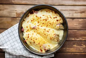 Gratin d'endives à la poitrine fumée et morbier