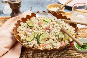 Coquillettes au jambon sec et courgette