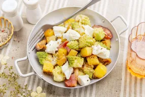 Poêlée de chou romanesco au crottin de chèvre et poitrine fumée