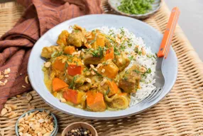 Curry de dinde au potimarron et cacahuètes