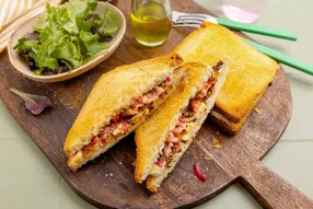 Grilled cheese extra fromage à la truffe et poitrine fumée