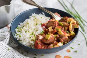 Rougail réunionnais de saucisses fumées