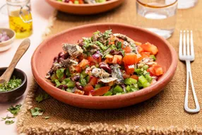 Salade cubaine aux anchois, coriandre et poivron vert