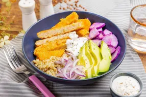 Bowl de crispy pané végétal, quinoa & avocat