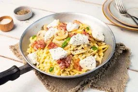 Coquillotto à la poitrine fumée, courgette et burrata